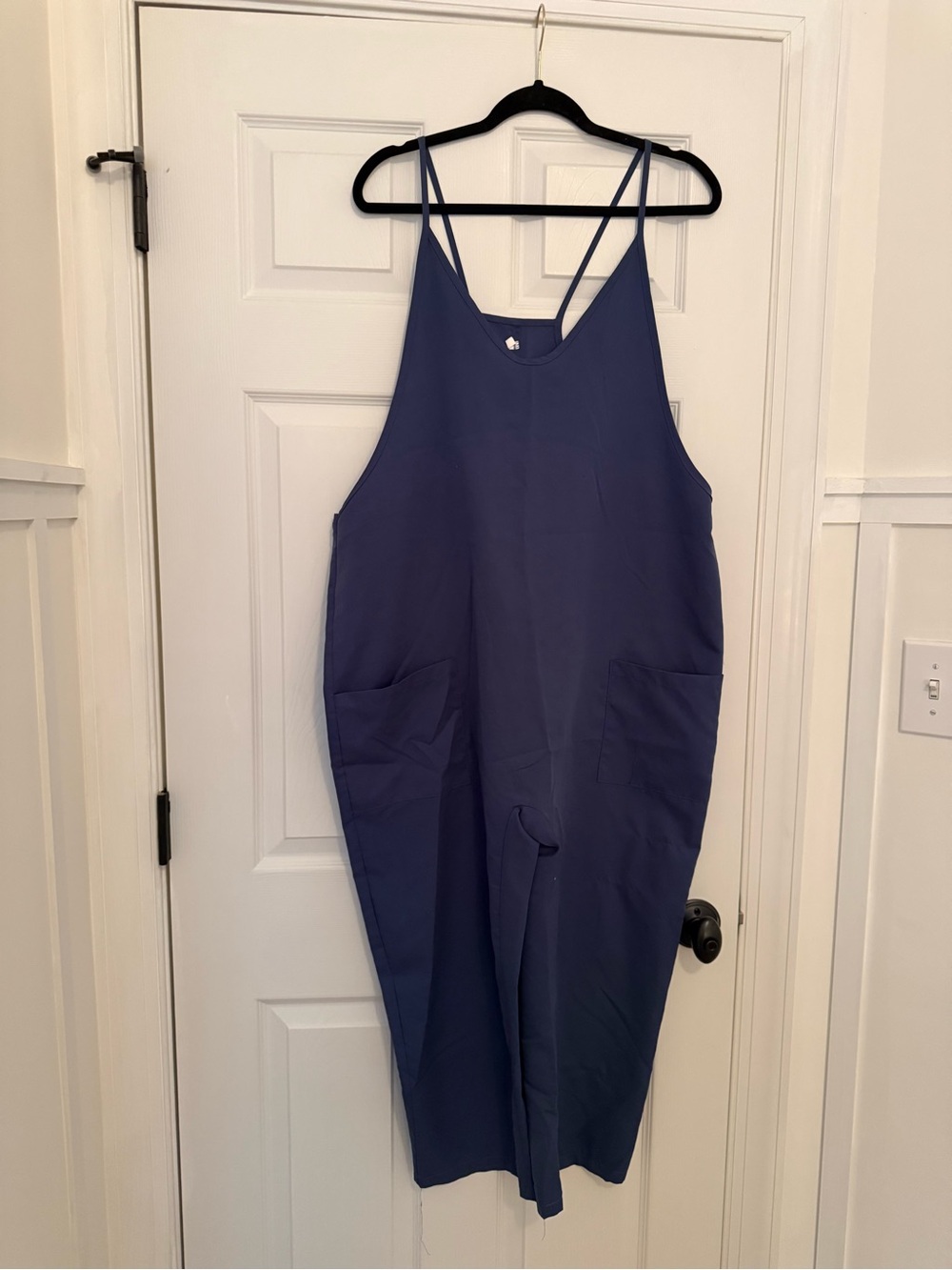 Relaxed Navy Sleeveless Jumpsuit with Pockets